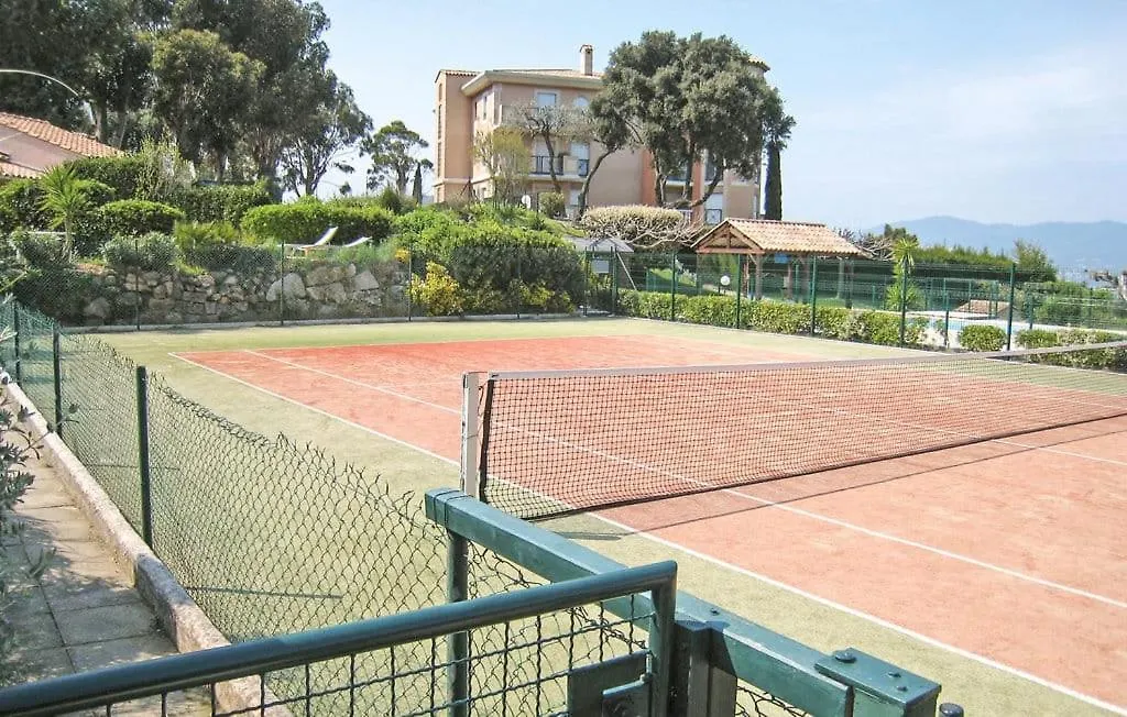 Théoule-sur-Mer Villa Mansart צרפת